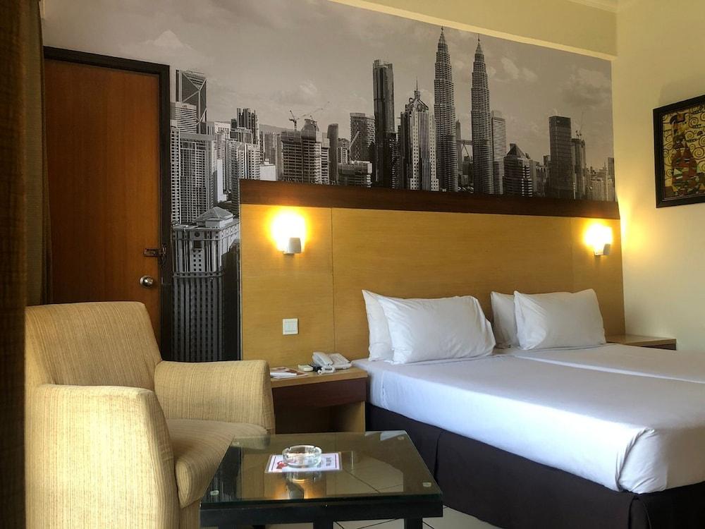 Flamingo Hotel By The Lake, Kuala Lumpur Ampang  Dış mekan fotoğraf